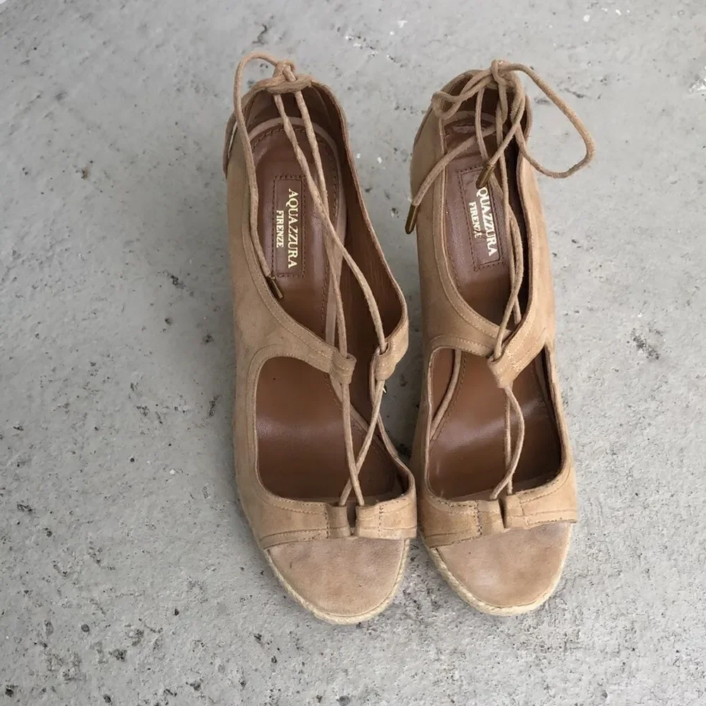 Aquazzura  platform